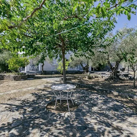 Pie De Jardin En Apartmán *
